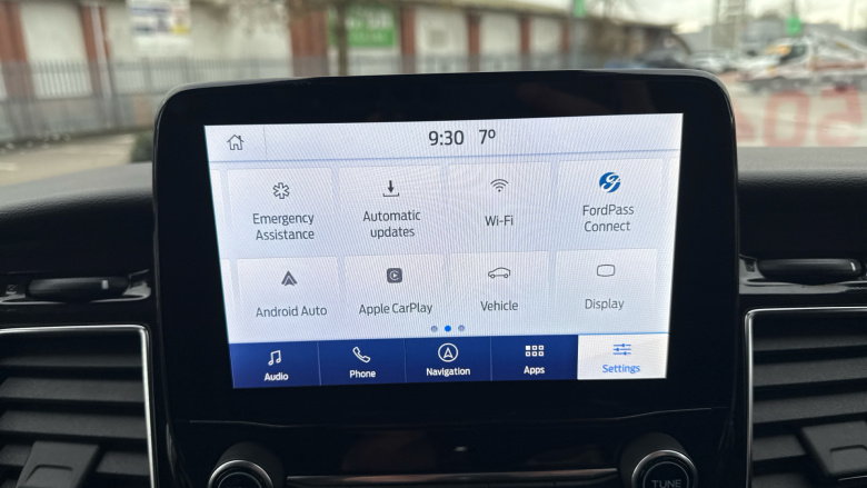 Ford Tourneo Custom Transit Custom Tourneo L2 Diesel Fwd 2.0 EcoBlue 130ps Low Roof 8 Seater Titanium